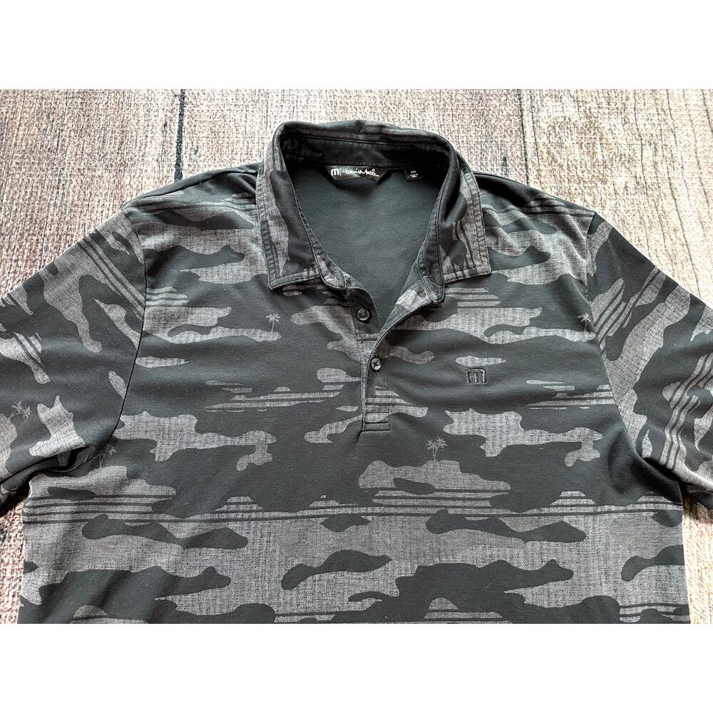 Travis Mathew Camouflage Polo Shirt Mens XXL Black Gray Cotton Polyester - Picture 2 of 8